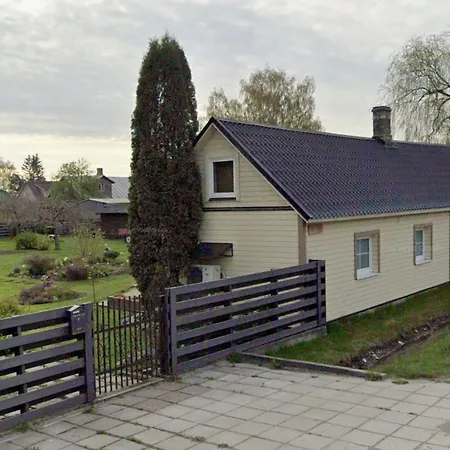 Leia Kodu Private Garden House With Terrace & Parking In Holiday home *